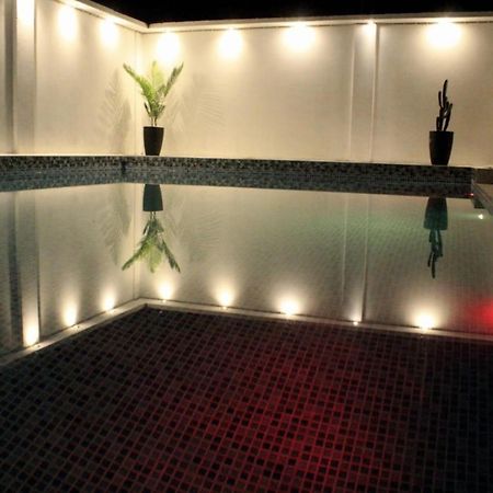 D'Milez Hotel 푸에르토말도나도 외부 사진