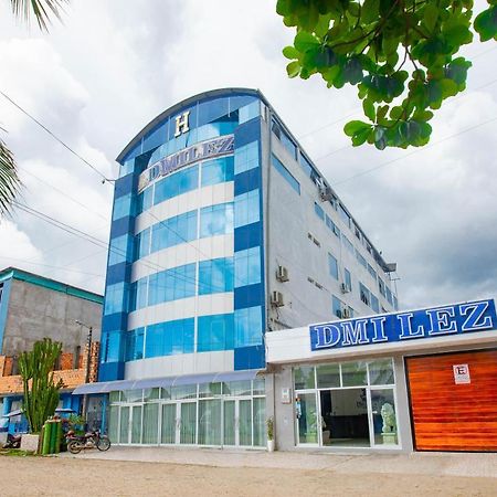 D'Milez Hotel 푸에르토말도나도 외부 사진