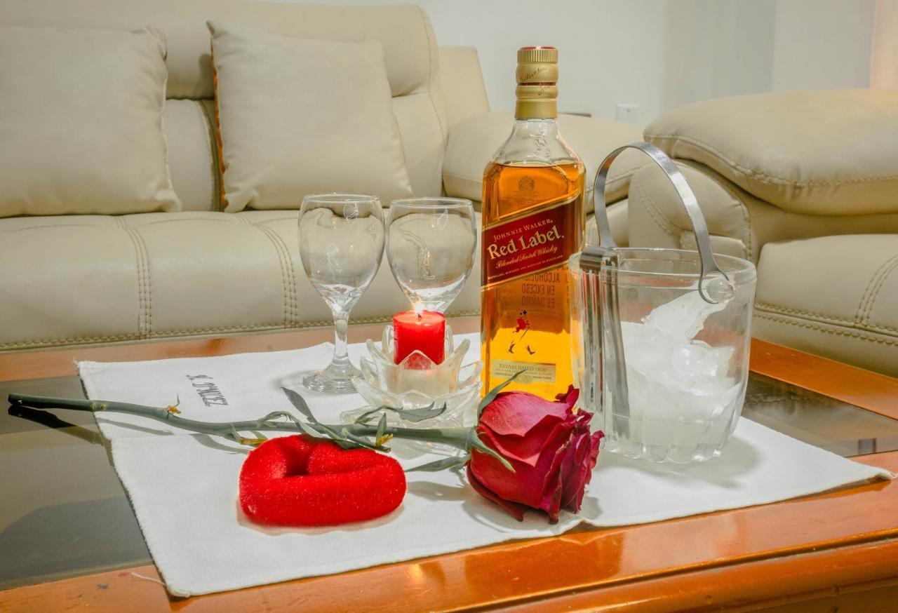 D'Milez Hotel 푸에르토말도나도 외부 사진